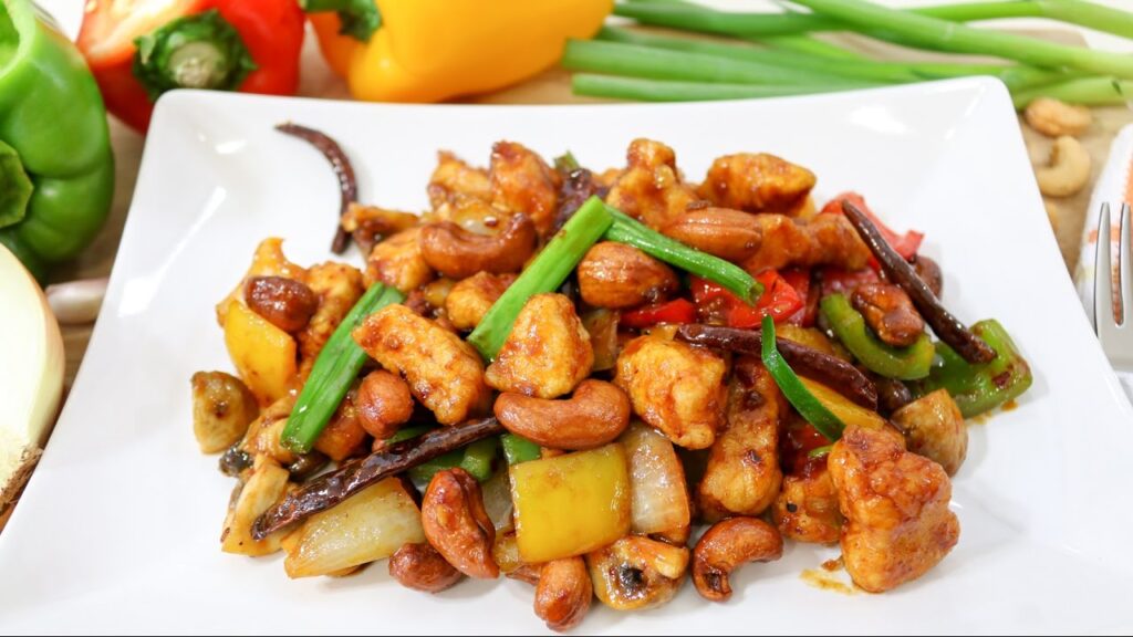 Gà xào hạt điều Thái Lan